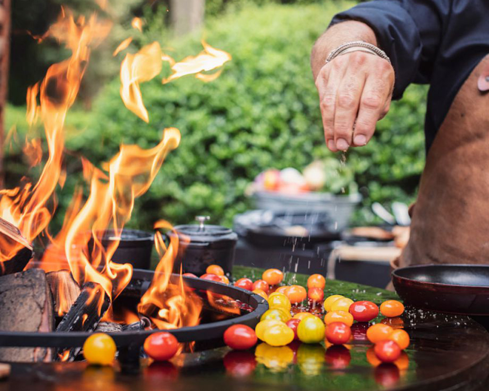 Ofyr Outdoorgrill-Erlebnis bei Chiemsee Öfen im werkhaus bei Rosenheim