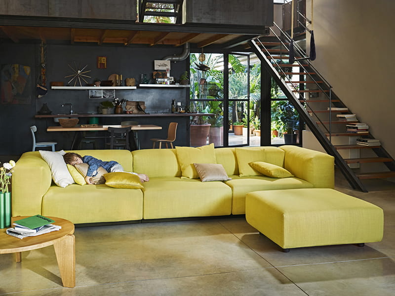 Sofa von Vitra bei cbo im werkhaus bei Rosenheim